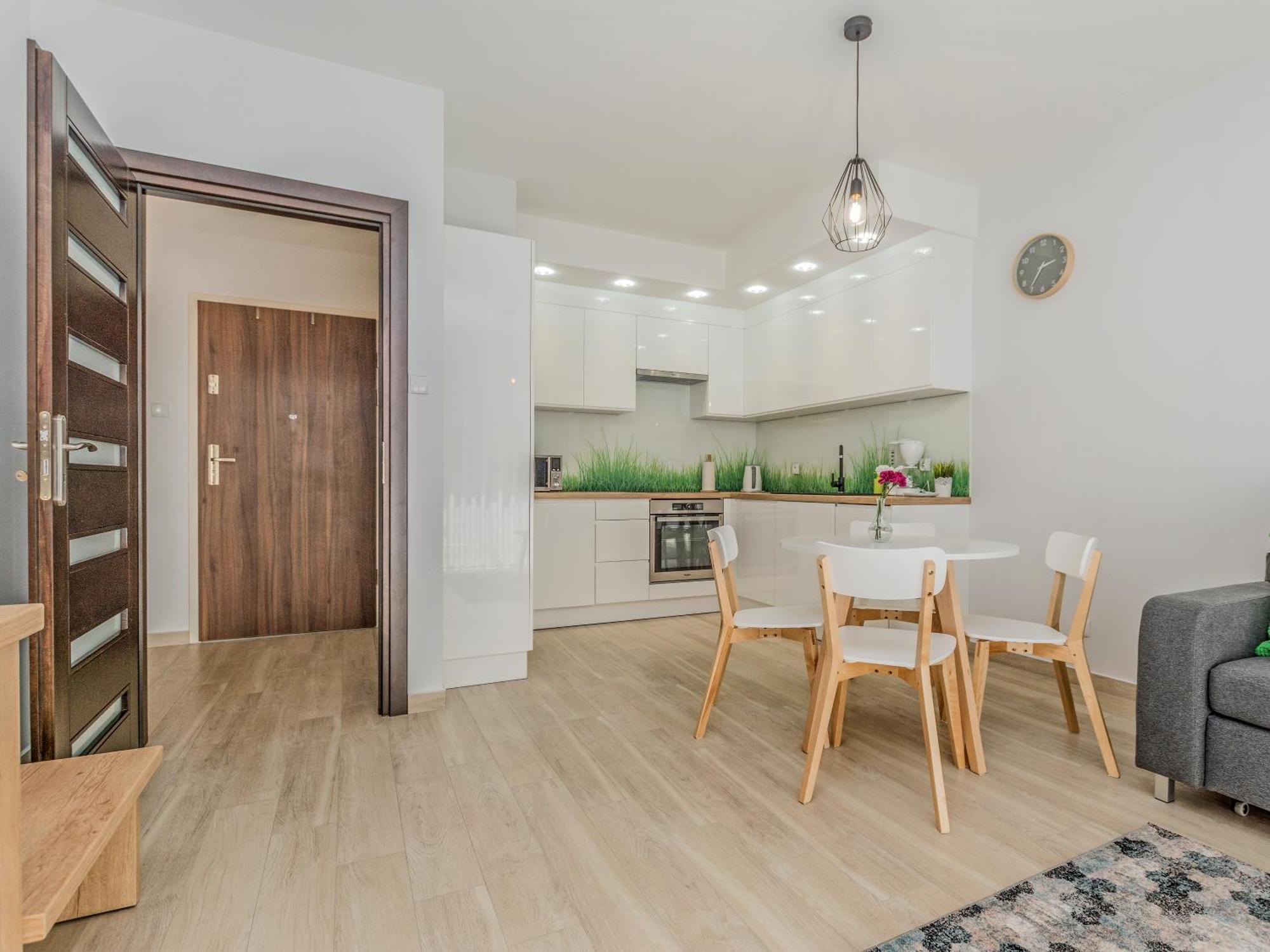 City Center - Riverside By Apartmore Гданск Екстериор снимка