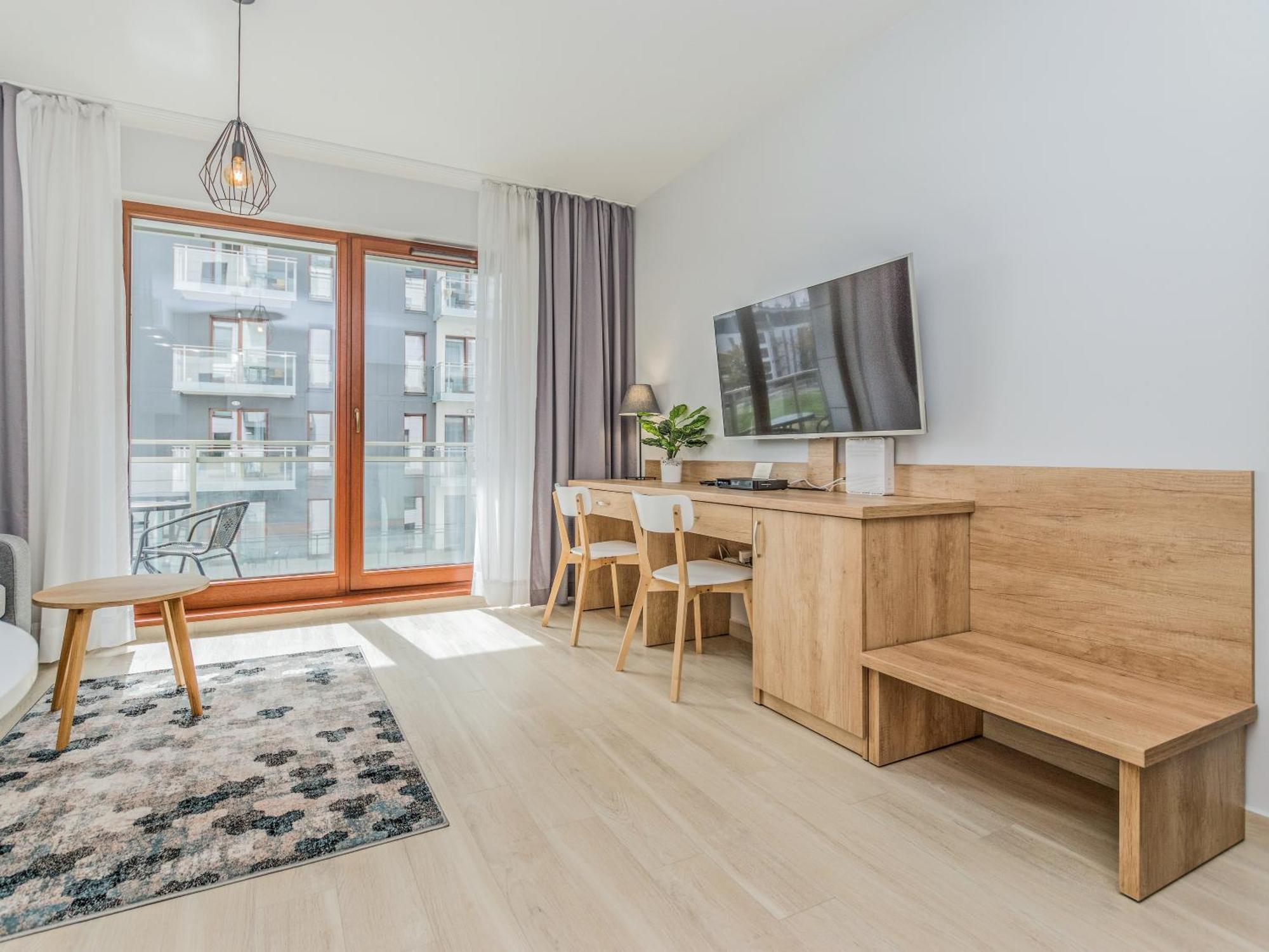 City Center - Riverside By Apartmore Гданск Екстериор снимка
