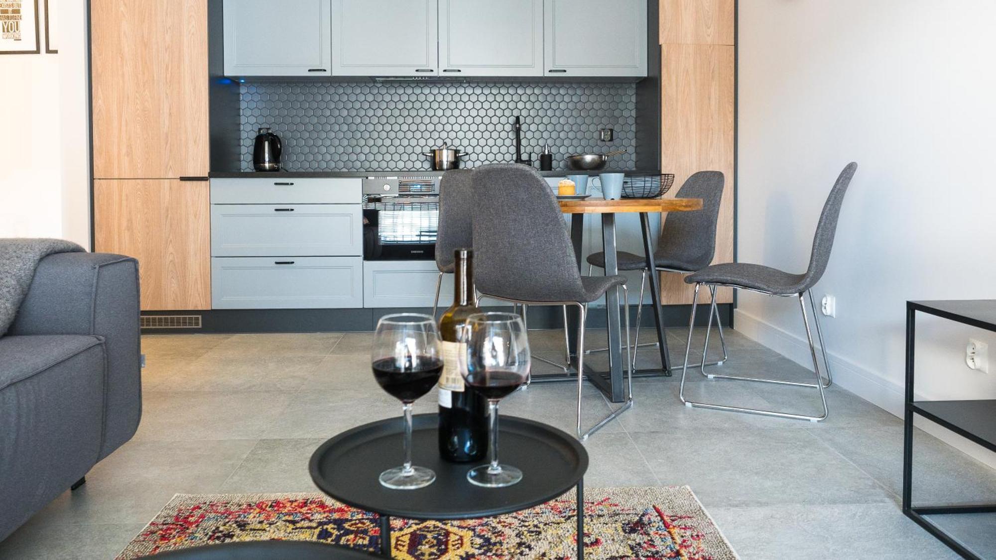 City Center - Riverside By Apartmore Гданск Екстериор снимка