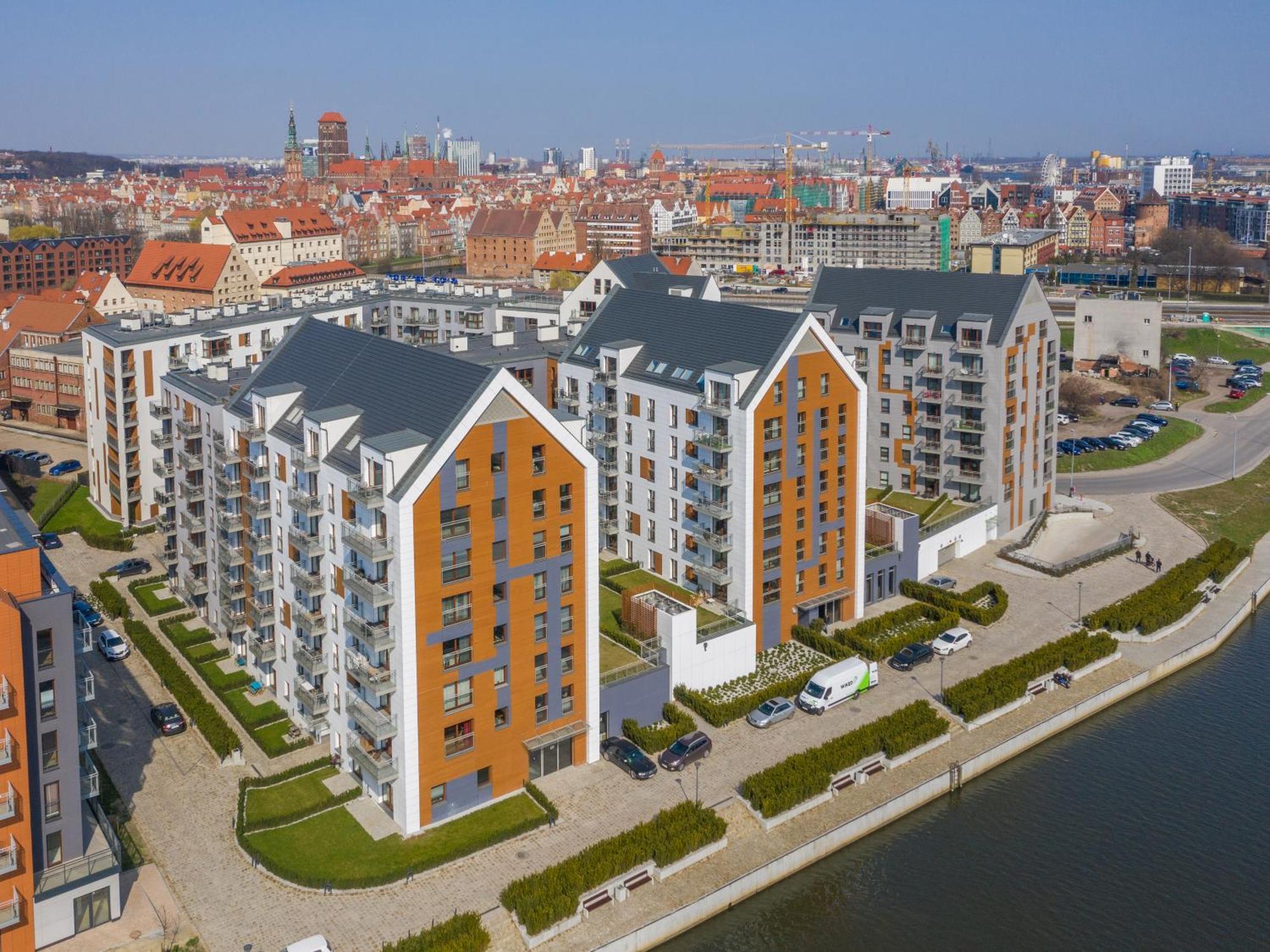 City Center - Riverside By Apartmore Гданск Екстериор снимка