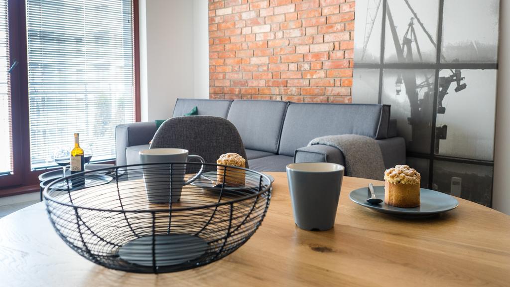 City Center - Riverside By Apartmore Гданск Екстериор снимка