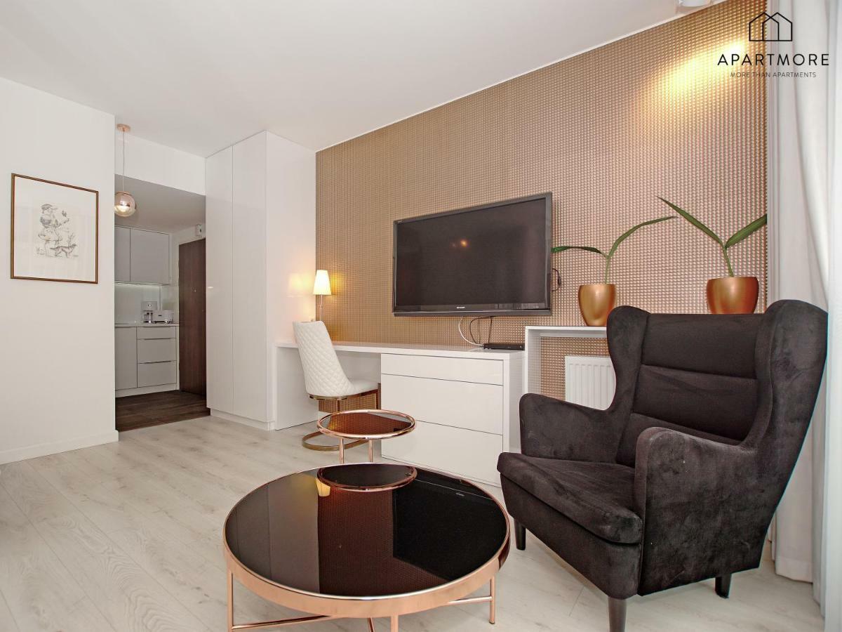 City Center - Riverside By Apartmore Гданск Екстериор снимка